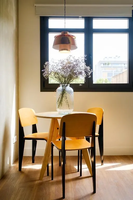 Magatzem 128 Guest House Barcelona